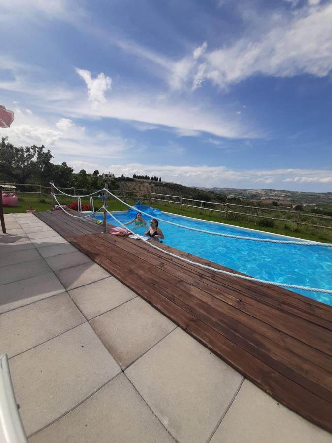 Collecorvino B&B La Casa In Campagna المظهر الخارجي الصورة