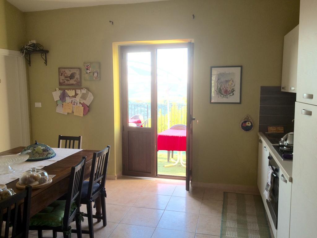 Collecorvino B&B La Casa In Campagna المظهر الخارجي الصورة